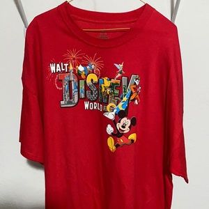 Vintage Walt Disney World t-shirt red